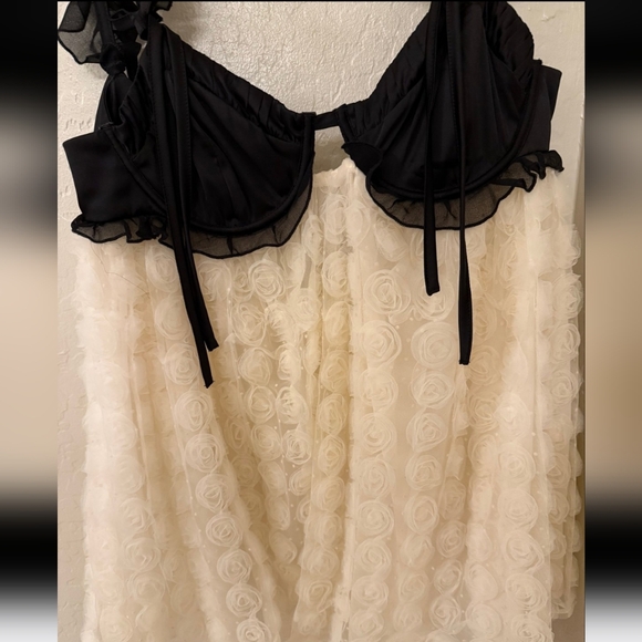 Poppy Black and Cream Mini Dress Victoria Secret For Love & Lemons - Picture 4 of 7